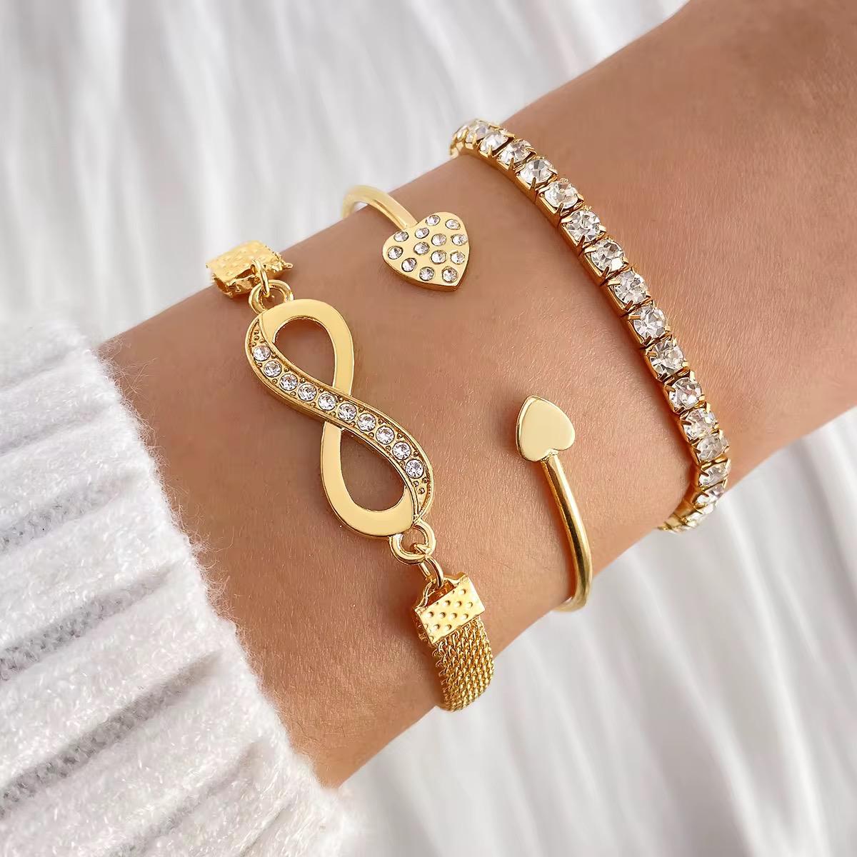 Juego de pulseras de 3 piezas modelo INFINITO