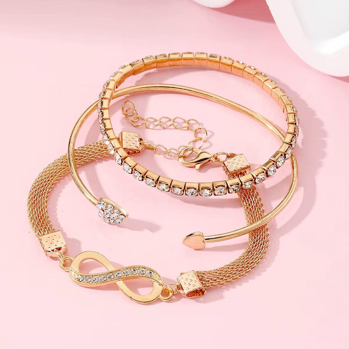 Juego de pulseras de 3 piezas modelo INFINITO
